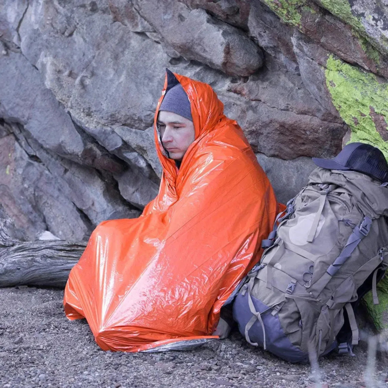 Emergency Blanket Hiking N | TrekWard